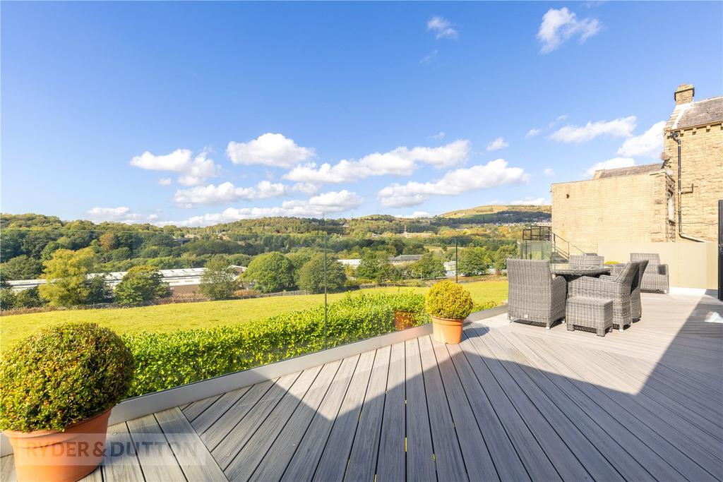 Large Balcony