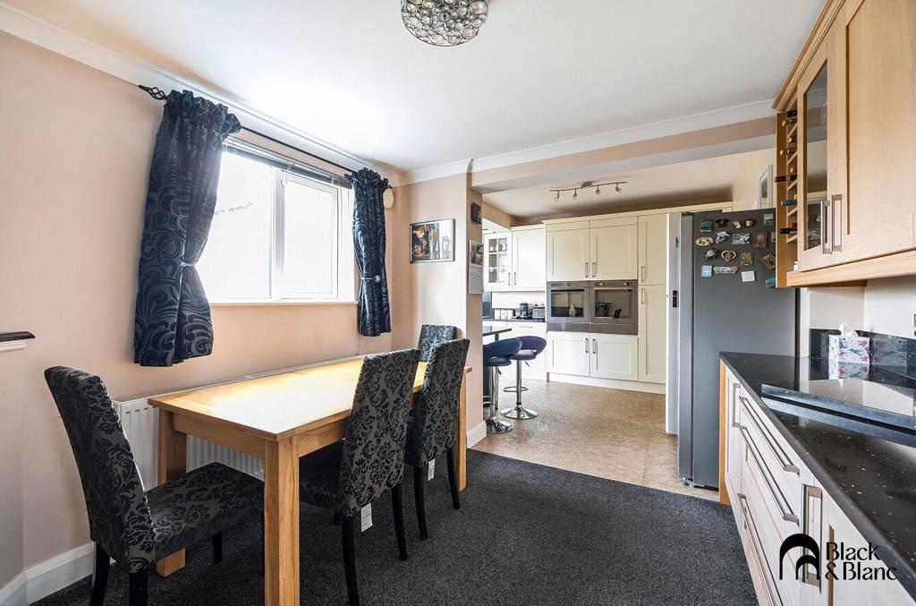 Breakfast Room