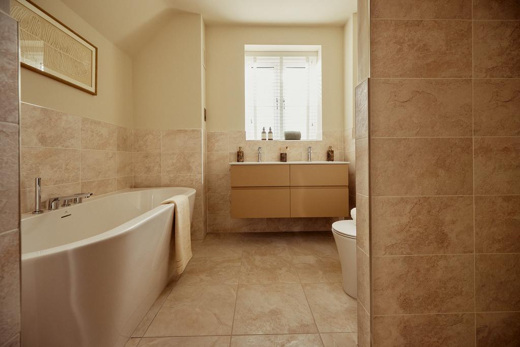 Ashfield family bathroom - Octara Court