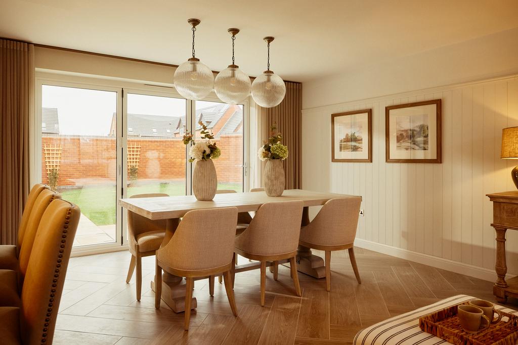 Ashfield dining area - Octara Court