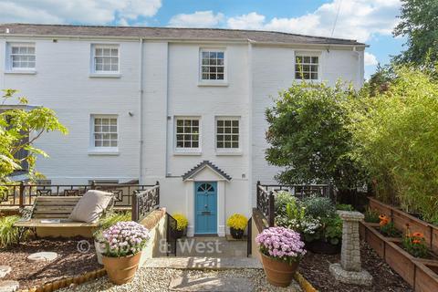 3 bedroom terraced house for sale, Surrey Street, Arundel BN18