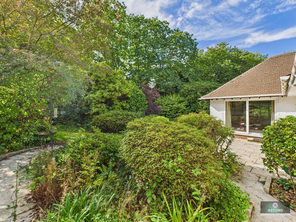 CAM04622 G0-PR0066-STILL012.jpg