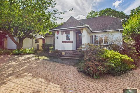 3 bedroom detached bungalow for sale, Mount Close, Pound Hill RH10