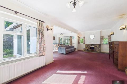 3 bedroom detached bungalow for sale, Mount Close, Pound Hill RH10