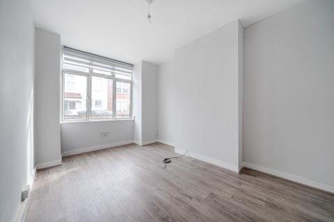 undefined, Willow Vale, London, W12