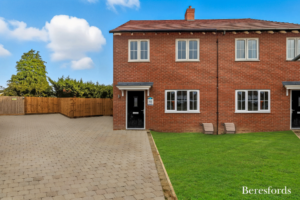 templar-green-orchard-drive-cm77-3-bed-semi-detached-house-395-000