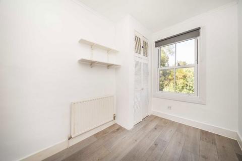 27 Bishops Road, London, W7 2NZ