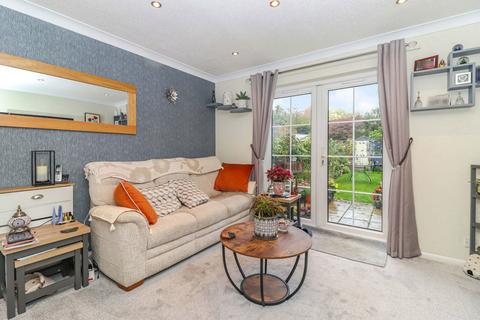 2 bedroom terraced house for sale, Thompson Way, Rickmansworth WD3