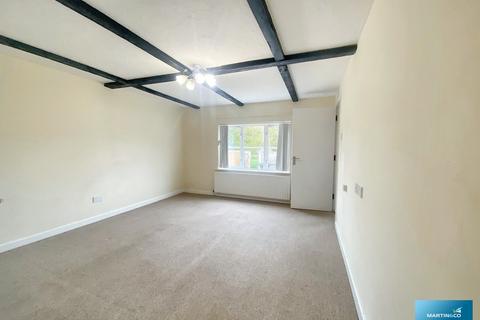 3 bedroom semi-detached house to rent, Christchurch Road, Ringwood
