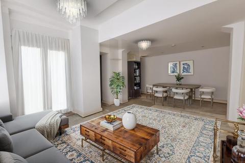 3 bedroom flat for sale, Gloucester Road, Kensington, SW7