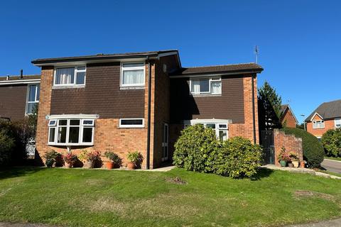 undefined, Fieldway, Bovingdon HP3