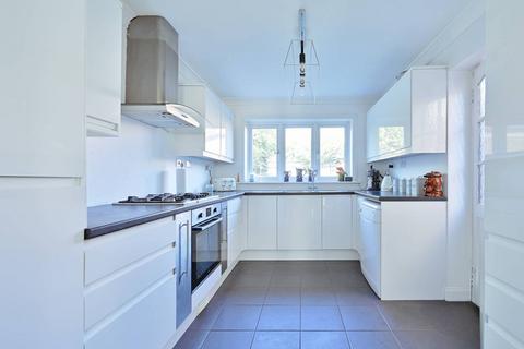 undefined, Meadowbank, Watford, WD19