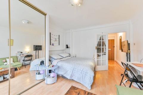 Studio to rent, Park West, Hyde Park Estate, London, W2