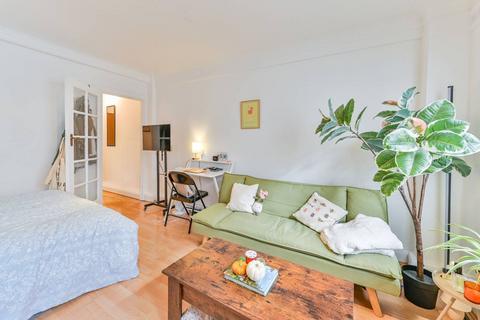 Studio to rent, Park West, Hyde Park Estate, London, W2
