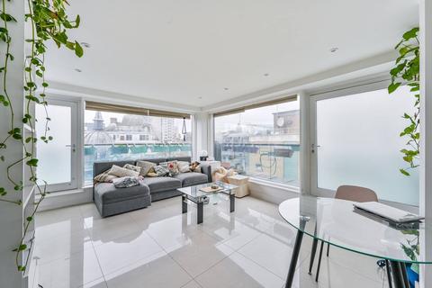 undefined, Wells Street, Fitzrovia, London, W1T