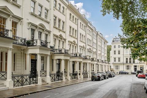 1 bedroom flat for sale, Ennismore Gardens, Knightsbridge, London, SW7
