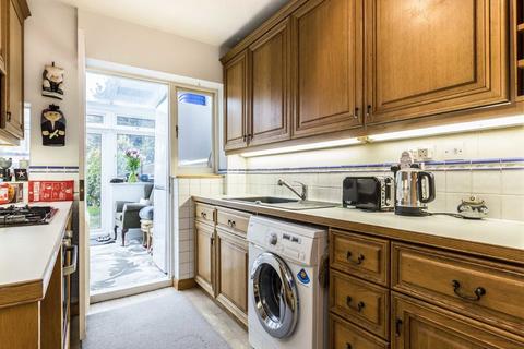 undefined, Burnham Way, London W13