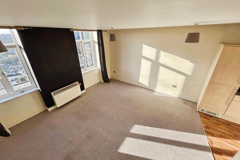 2 bedroom apartment to rent, Garden Street North, West Yorkshire HX3