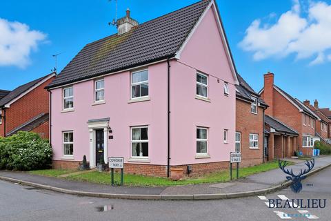 4 bedroom detached house for sale, Chelmsford CM2