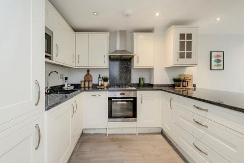 2 bedroom flat for sale, St Stephens Gardens, London W2