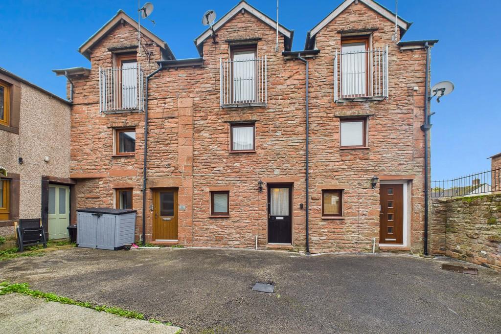 2 Castlegate Mews, Castlegate... 2 bed townhouse - £795 pcm (£183 pw)