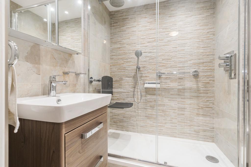 Modern Shower Room