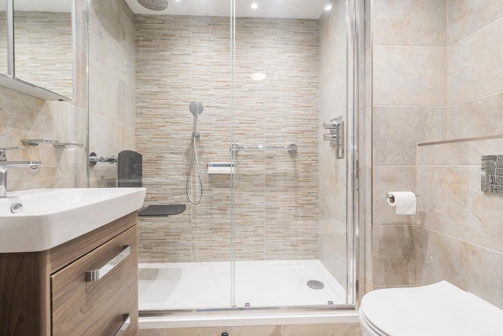 Modern Shower Room