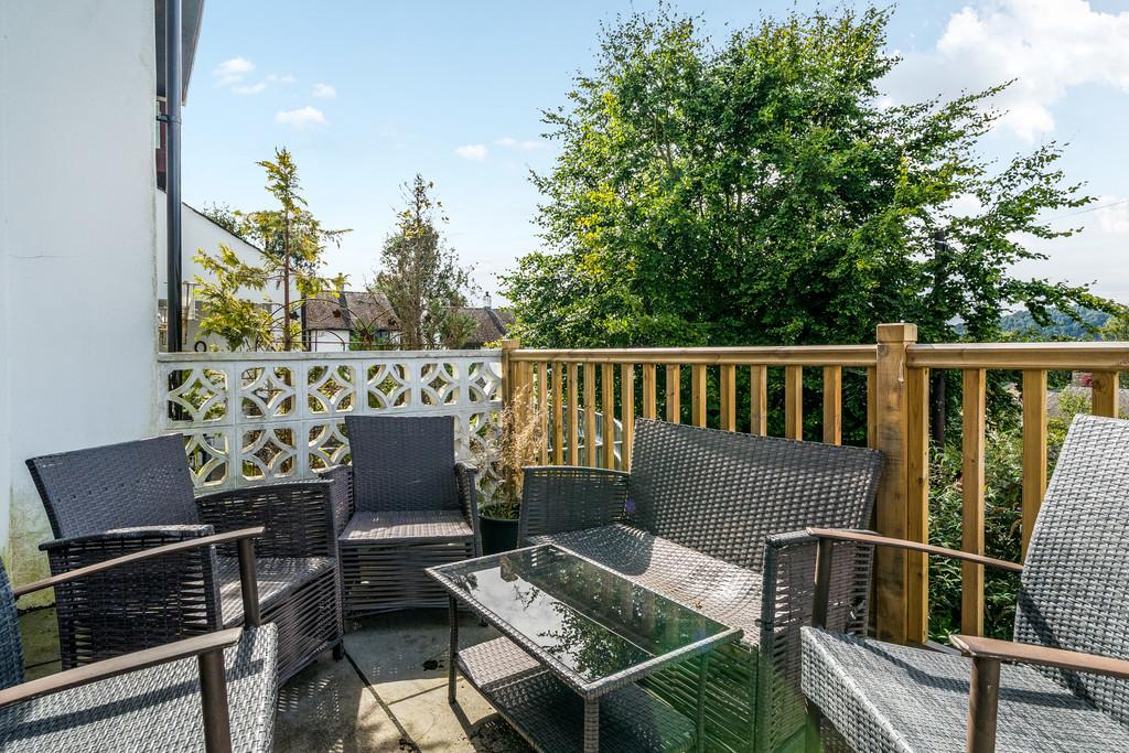 Front deck