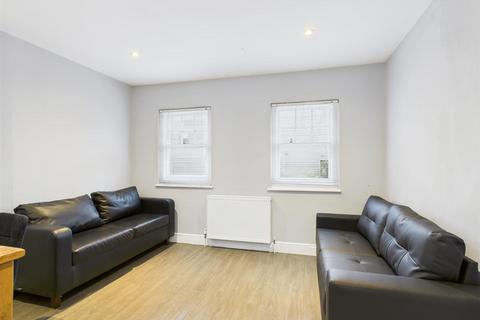 1 bedroom in a house share to rent, Preston Road, Brighton