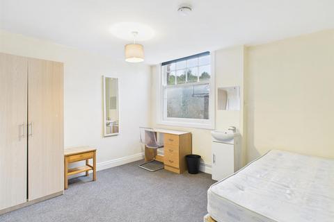 1 bedroom in a house share to rent, Preston Road, Brighton