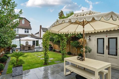 4 bedroom semi-detached house for sale, Clock House Road, Beckenham, BR3