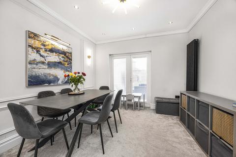 3 bedroom terraced house for sale, Springfield Drive, Ilford, IG2