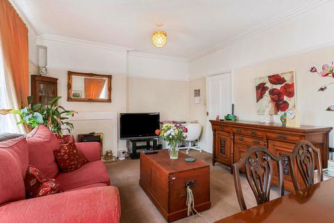 3 bedroom apartment for sale, Parkwood Road, Bournemouth