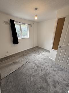 undefined, Frogmore Close, Slough