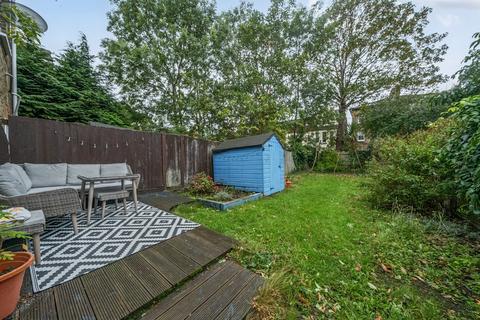 2 bedroom flat for sale, Tankerville Road, Streatham, London, SW16