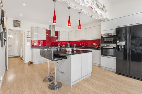 23 Worthington Road, Surbiton, KT6 7RU
