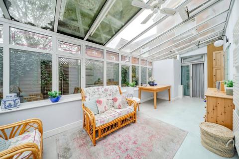 undefined, Dorchester Road, Weybridge, KT13