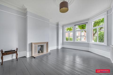 undefined, Hemington Avenue, London, N11