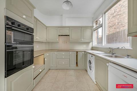 undefined, Hemington Avenue, London, N11