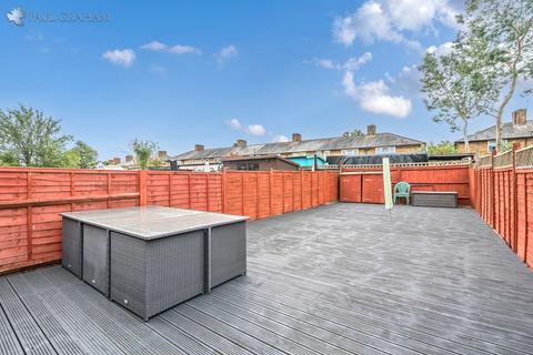 undefined, Peterborough Road, Carshalton