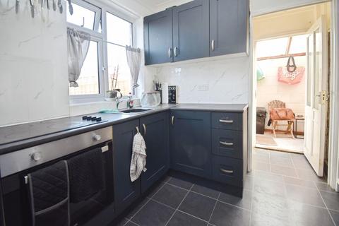 3 bedroom end of terrace house for sale, Coleridge Road, Somerset TA6