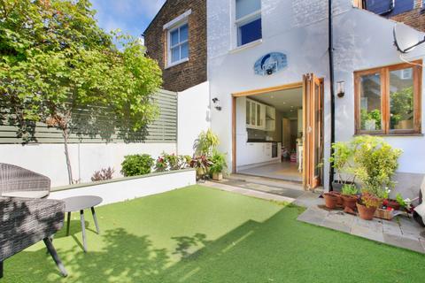 5 bedroom terraced house for sale, Cathles Road, Clapham South, London