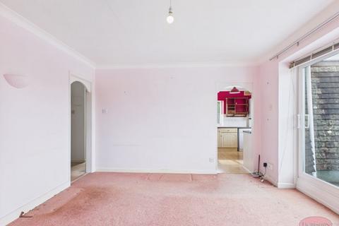 2 bedroom apartment for sale, Glendale Close, Christchurch