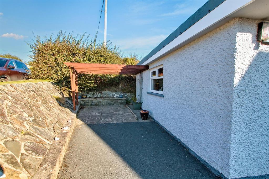 Carport area