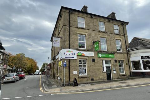 Office to rent - Market Street, Penistone
