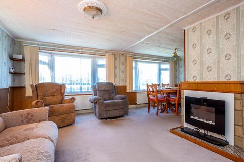 2 bedroom mobile home for sale, Bedford Road, Rushden NN10