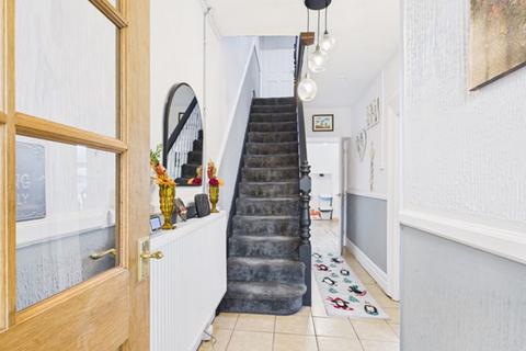 3 bedroom semi-detached house for sale, Cynheidre, Llanelli