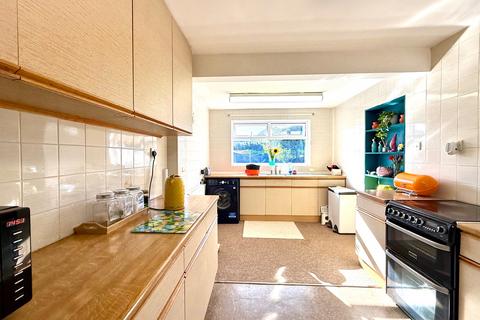 undefined, Upper Stratton, Swindon SN2