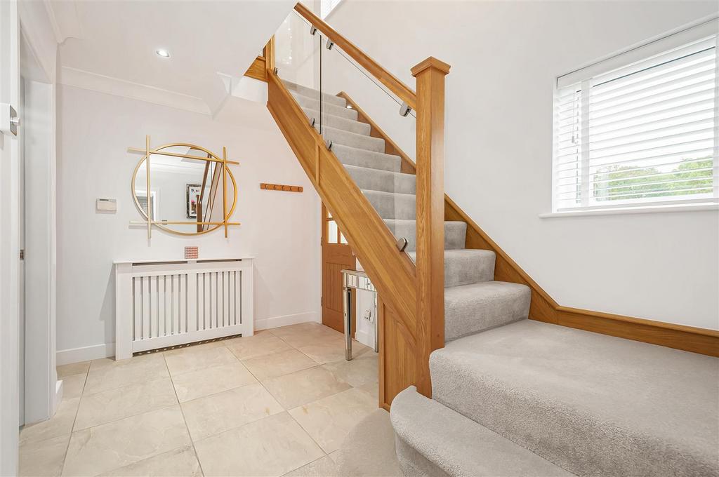 22 Croft Drive14.jpg