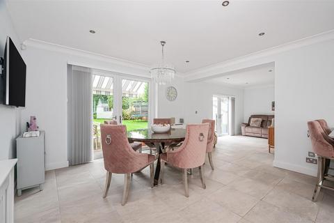 22 Croft Drive, Anlaby, Hull, HU10 7DZ